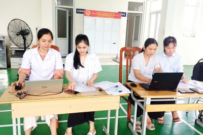 TRƯỜNG TIỂU HỌC TÂN THANH B PHỐI HỢP TỔ CHỨC KIỂM TRA SỨC KHỎE ĐẦU NĂM HỌC 2026 – 2027 CHO HỌC SINH